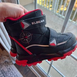 Boys winter boots